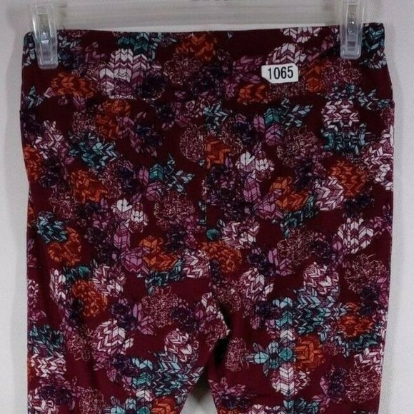 New LuLaRoe Tall & Curvy Leggings With Multicolor Floral Aztec Designs - Picture 1 of 7